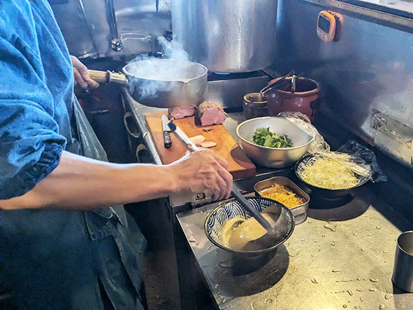 店内の様子 - 香芝市の「麺の道あをによし」